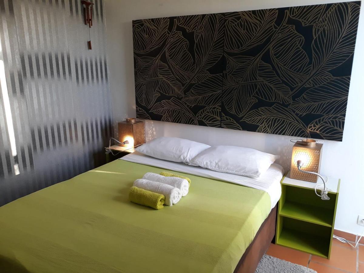 Villa Eden Rock Schoelcher Rom bilde